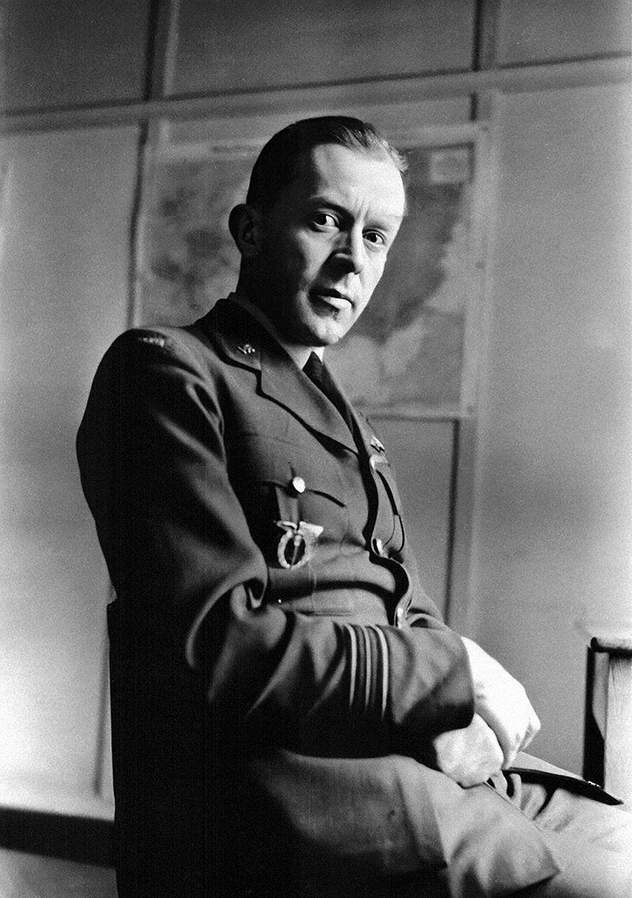 fotografiegenmjr. Josef Duda, CBE