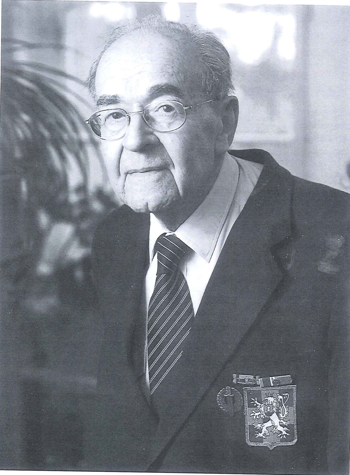fotografiemjr. v. v. doc. MUDr. Juraj Strauss CSc.