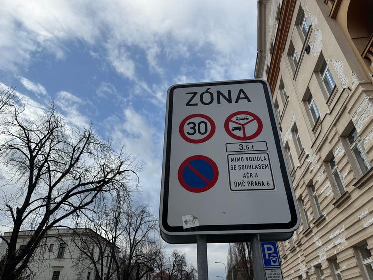 Hlavní foto